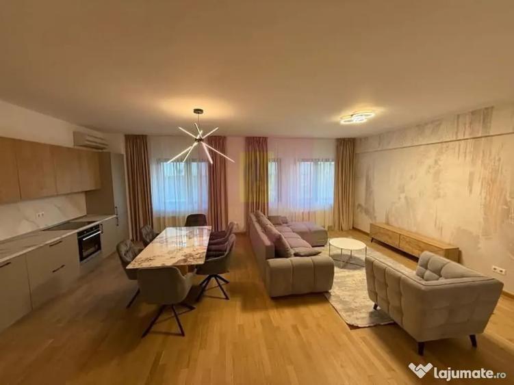 Apartament cu 4 camere decomandat în Herăstrău