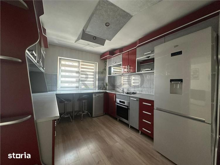 Apartament cu 3 camere în Nufărul