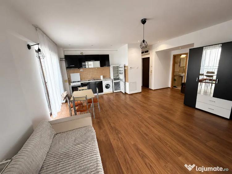 Apartament cu 2 camere semidecomandat în Albert