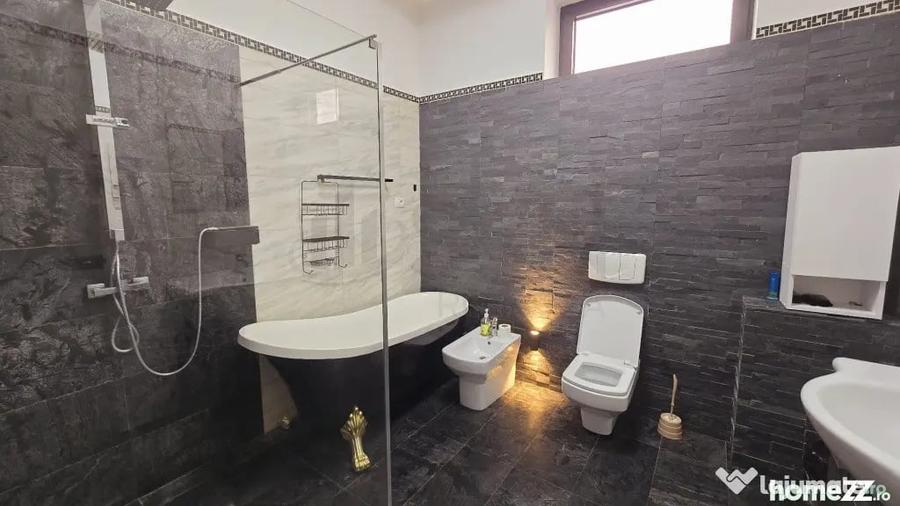 Casă cu 7 camere cu Teren 180 Mp în Floreasca