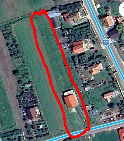 Casă cu 4 camere cu Teren 1800 Mp în Gădălin
