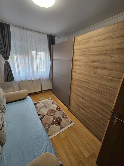 Apartament cu 3 camere în Sebeș