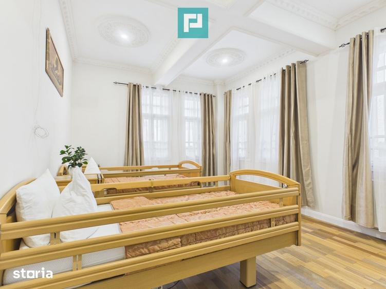 Casă cu Teren 4850 Mp în Central