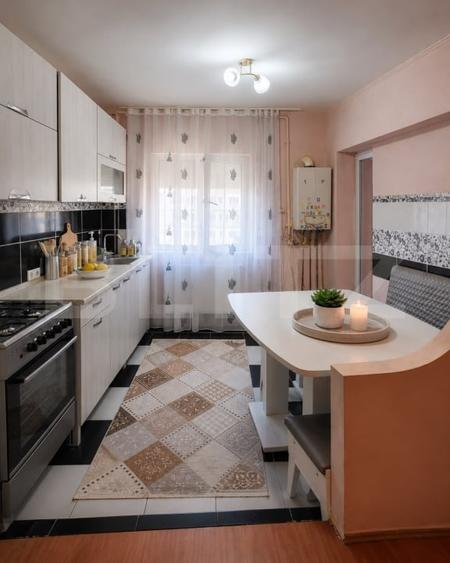 Apartament cu 2 camere decomandat, mobilat în Orăștie