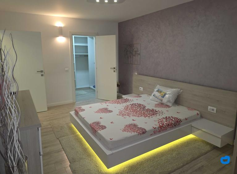 Apartament cu 2 camere decomandat în Ultracentral