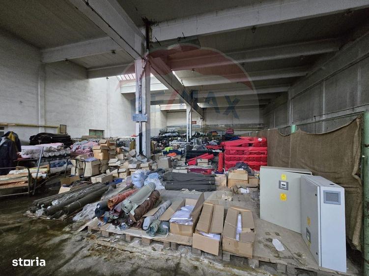 Spațiu comercial, de 600 mp, în Găvana