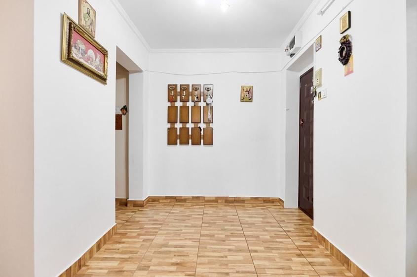 Apartament cu 4 camere decomandat în Nord
