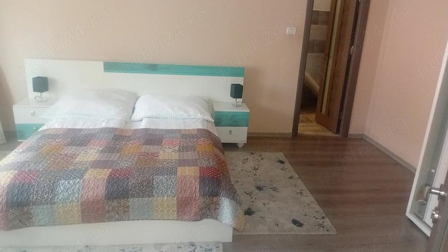 Casă cu 6 camere cu Teren 508 Mp în Bujac