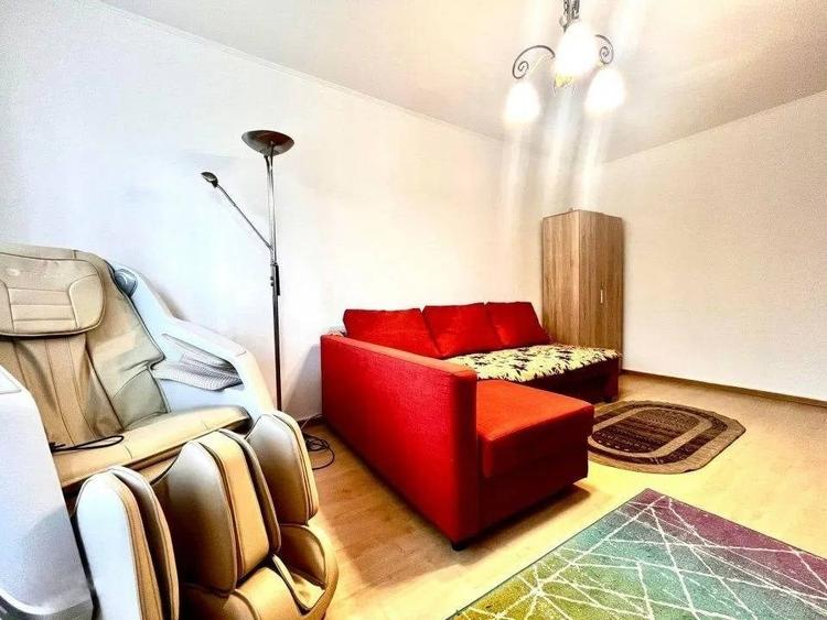 Apartament cu 3 camere decomandat, mobilat în Dristor