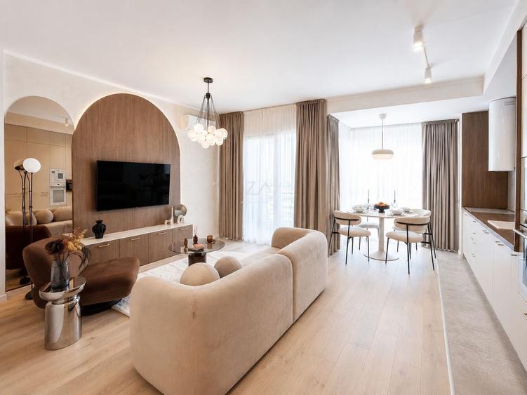 Apartament cu 2 camere, mobilat în Central