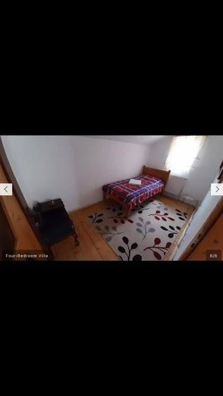 Casă individuală cu 5 camere cu Teren 350 Mp în Central