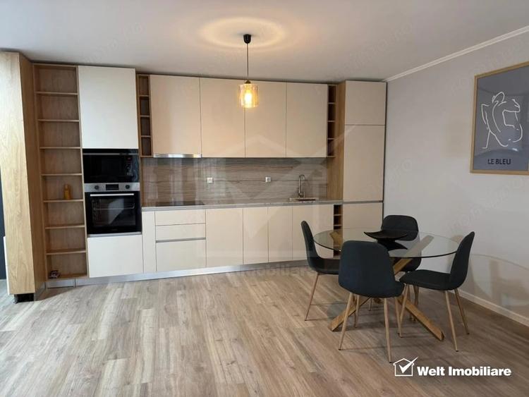 Apartament cu 2 camere semidecomandat în Mărăști