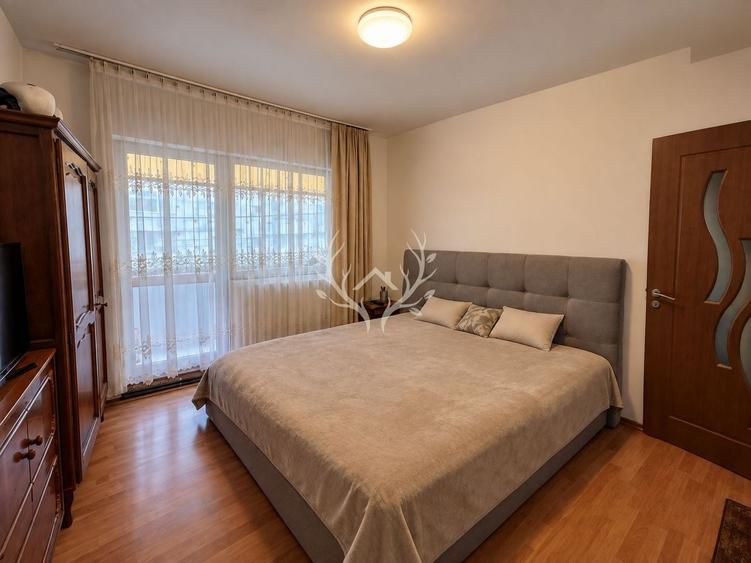 Apartament cu 4 camere decomandat în Apahida