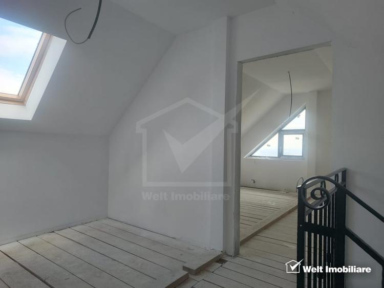 Casă individuală cu 6 camere cu Garaj în Feleacu