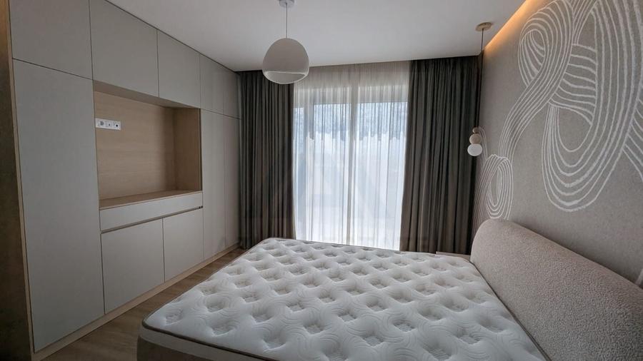 Apartament cu 4 camere decomandat, mobilat în Lazaret
