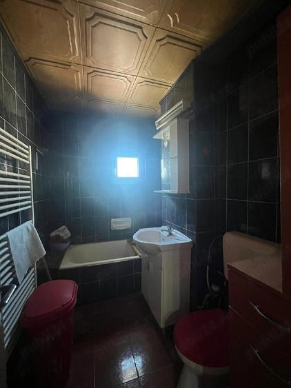 Apartament cu 2 camere decomandat în Confecții