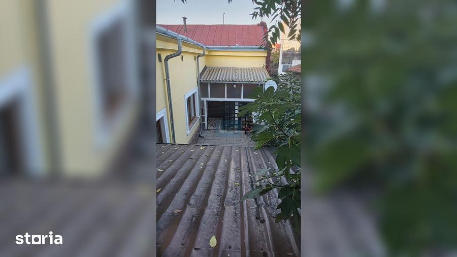 Casă cu 4 camere cu Teren 231 Mp în Ultracentral