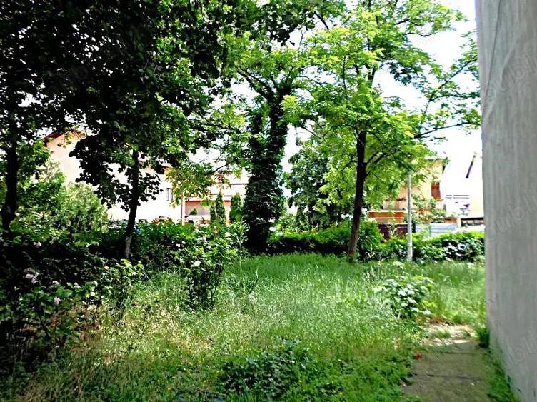 Apartament cu 3 camere decomandat în Nord