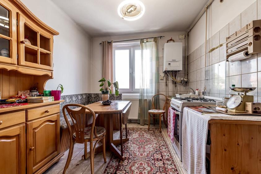 Apartament cu 2 camere semidecomandat în Ultracentral