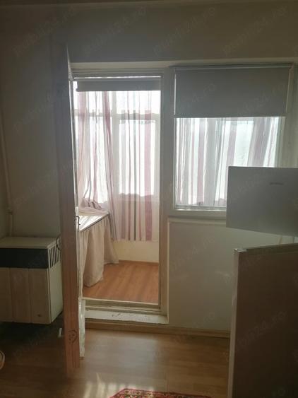 Garsonieră decomandată în Micro 1
