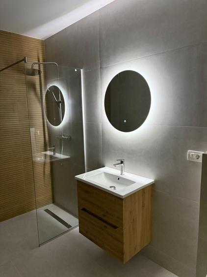 Apartament cu 2 camere decomandat în Seleuș