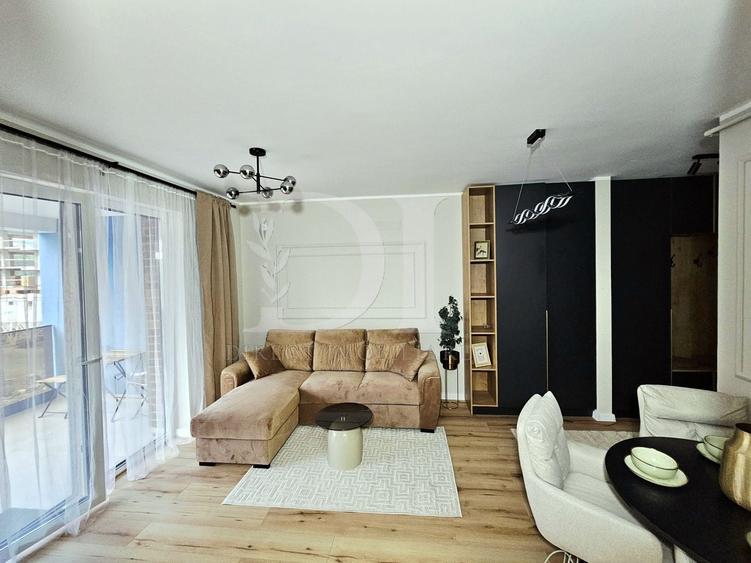 Apartament cu 3 camere decomandat, mobilat în Florești