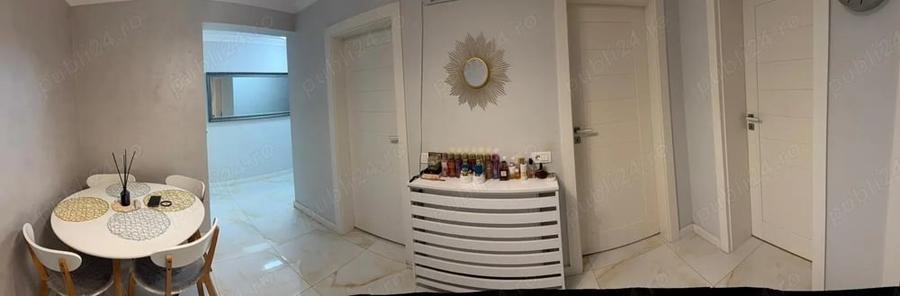 Apartament cu 3 camere decomandat în Decebal