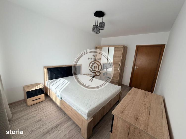 Apartament cu 2 camere decomandat în Tractorul — fotografia 1