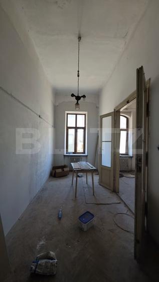 Apartament cu 2 camere semidecomandat în Central