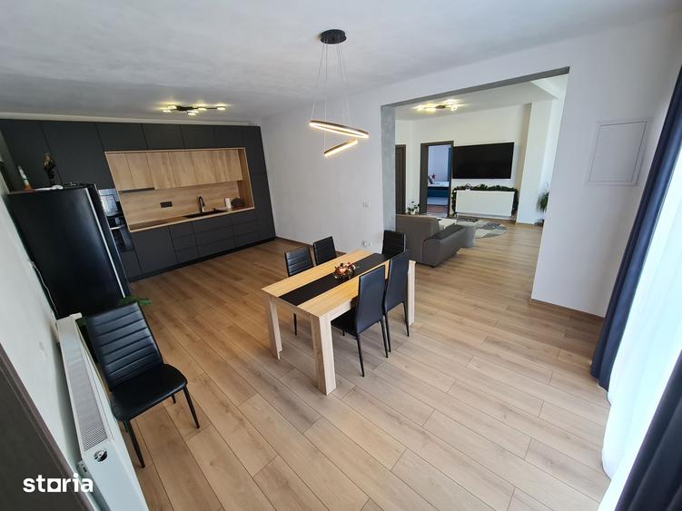 Casa de Vanzare la Cheie in Orasul Ineu Jud Arad, Teren 1439 mp. - 3