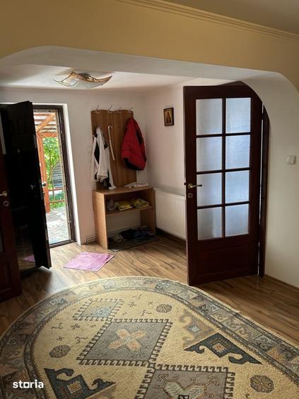 Casă cu 4 camere cu Teren 249 Mp în Zamora