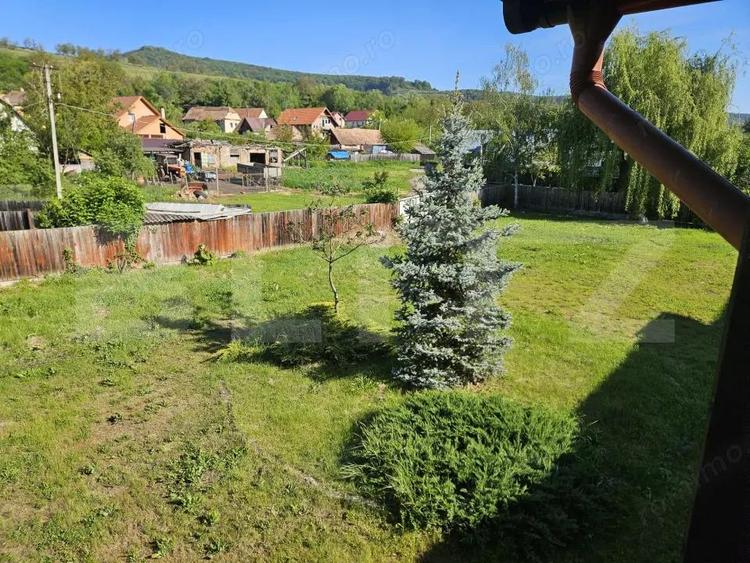 Casă cu Teren 2828 Mp în Central