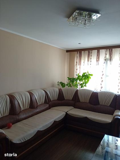 Apartament cu 4 camere, mobilat în Ultracentral