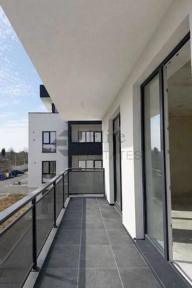 Apartament cu 2 camere decomandat în Băile Felix