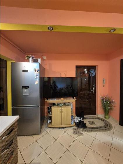 Apartament cu 2 camere decomandat, mobilat în Freidorf