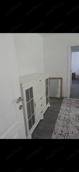 Apartament cu 2 camere semidecomandat în Horia