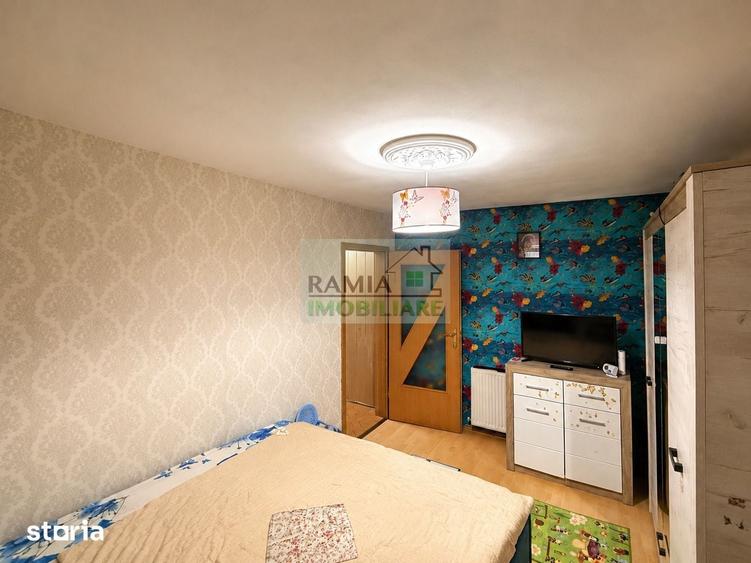 Apartament cu 2 camere decomandat în Noua
