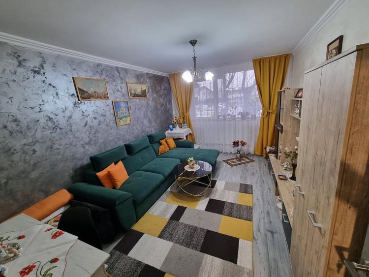 Apartament cu 2 camere decomandat, mobilat în Mioriței