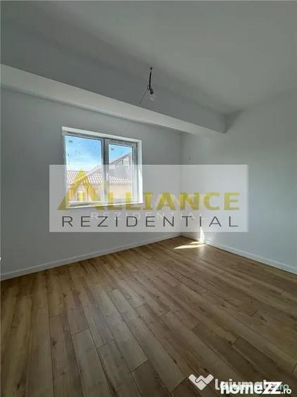 Apartament cu 2 camere decomandat în Apărătorii Patriei