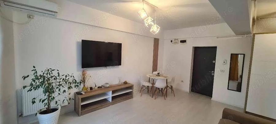 Apartament cu 2 camere decomandat în Mamaia