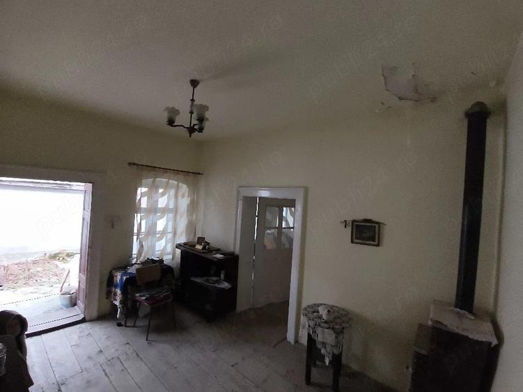 Casă cu 2 camere cu Teren 600 Mp în Tohanu Vechi