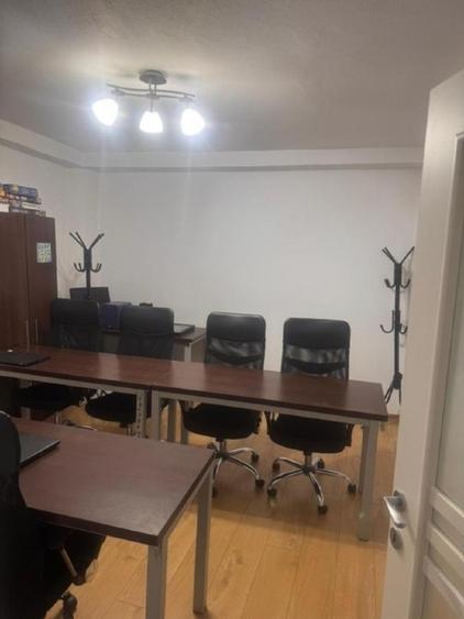Casă individuală cu 5 camere cu Teren 170 Mp în Drumul Taberei