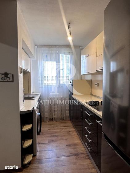 Apartament cu 3 camere în Decebal