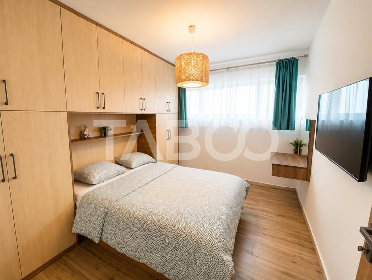 Apartament cu 3 camere decomandat, mobilat în Piața Cluj