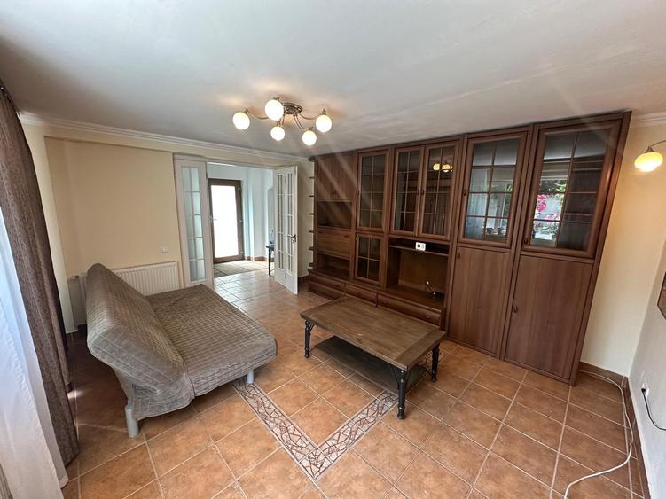 Apartament cu 2 camere decomandat în Otopeni