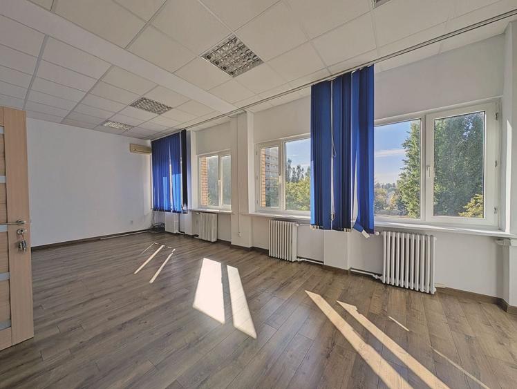 Birou, de 67 mp, în Grozăvești