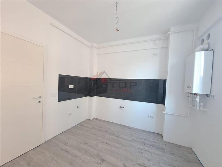 Garsonieră decomandată în Cug