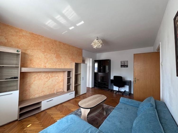 Apartament cu 2 camere semidecomandat în Ferdinand