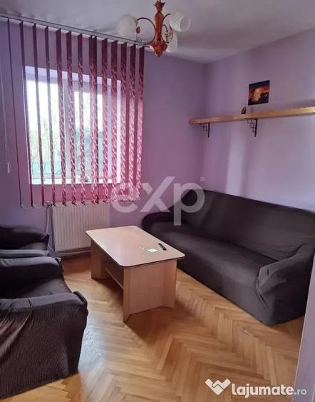 Apartament cu 3 camere semidecomandat în Calea Turzii