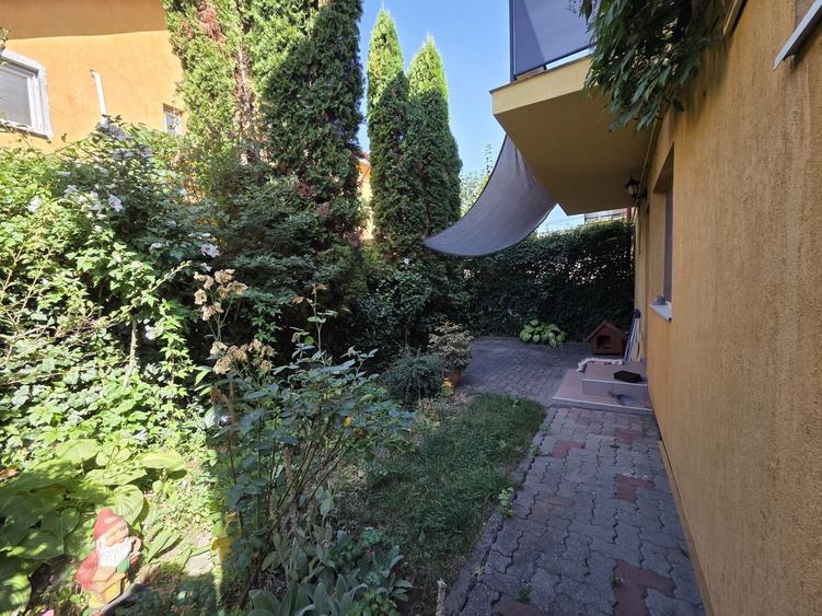 Casă cu 3 camere cu Teren 100 Mp în Florești